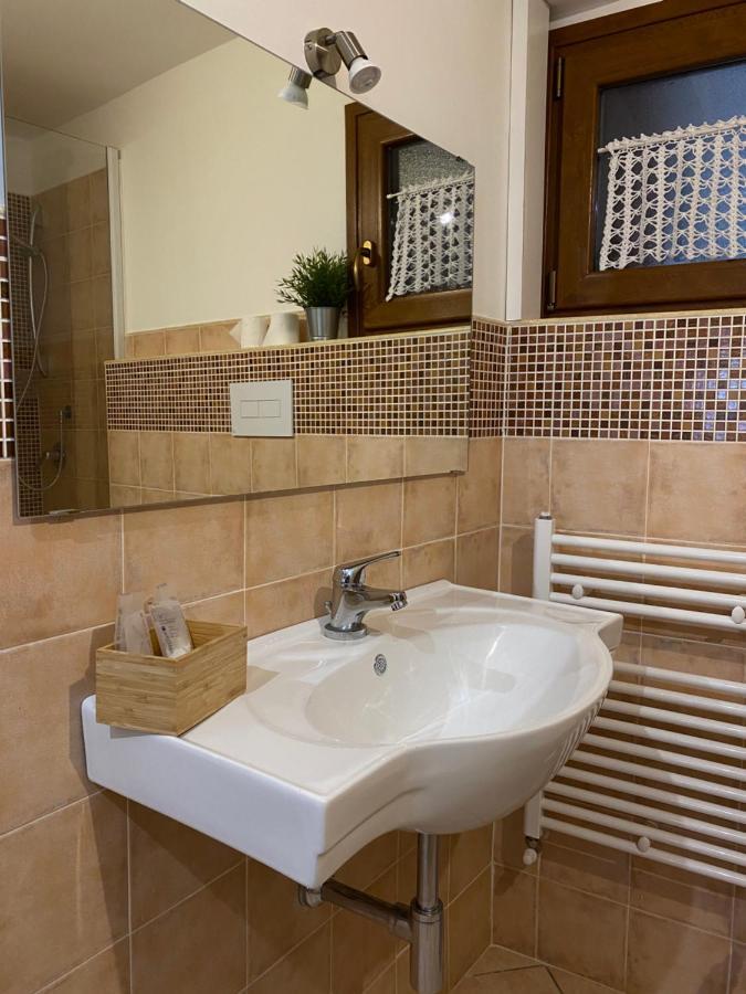 B&B Le Larie Collepardo Bagian luar foto